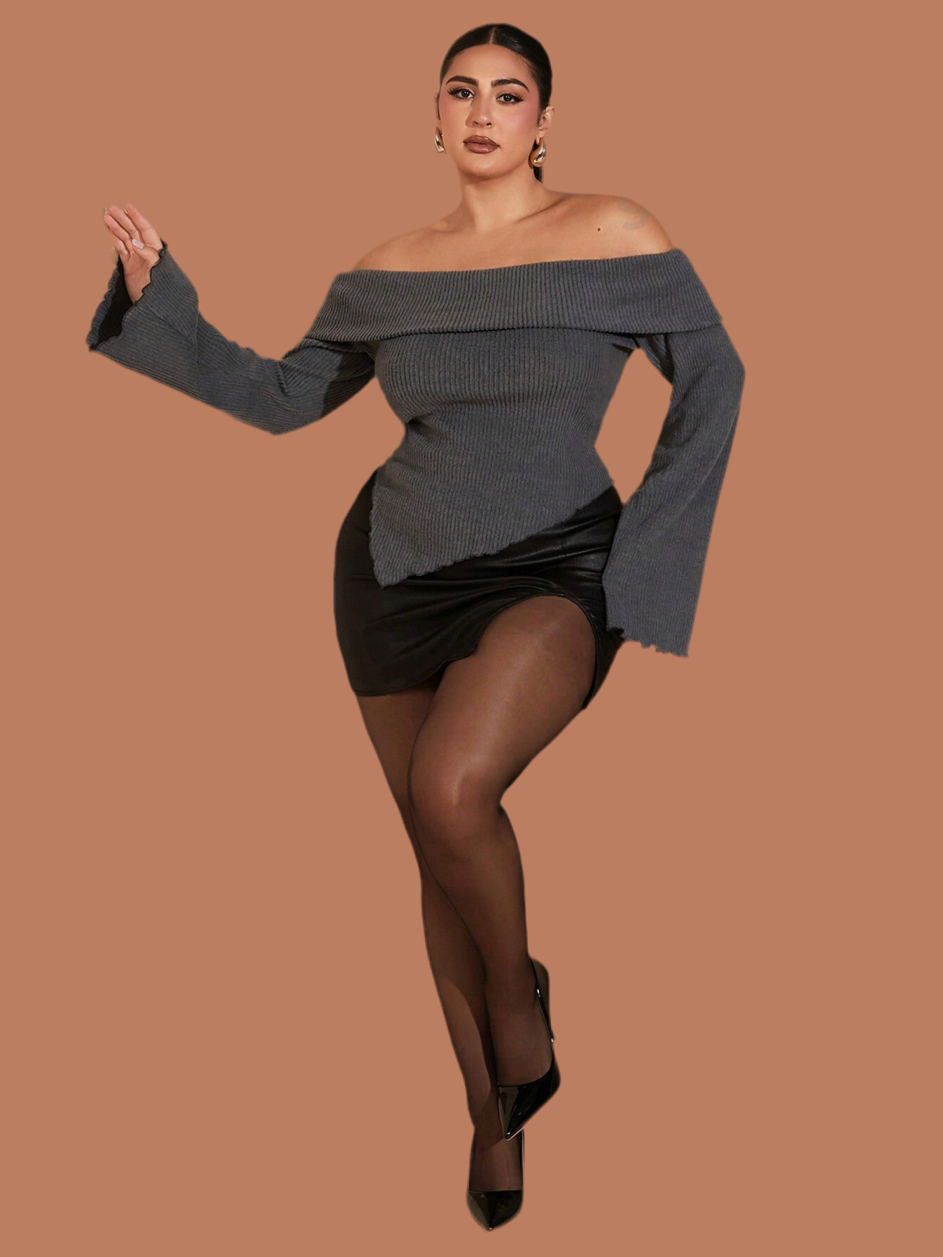 Plus Size Women's One-Shoulder Long Sleeve Tight Fit