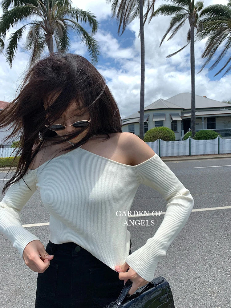 Off Shoulder Slim Knitted Sweaters